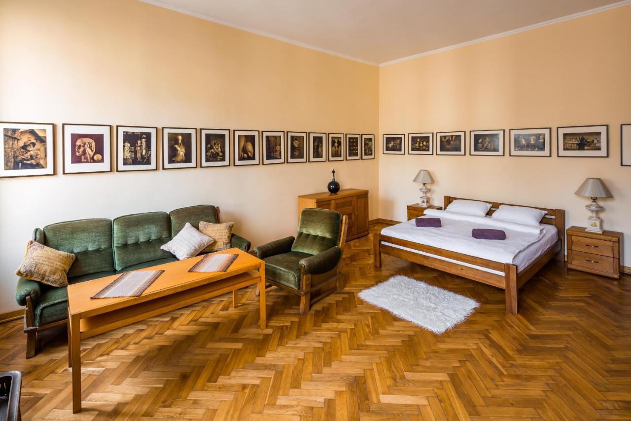 Romari Ставропігійська Apartment Lviv Exterior photo